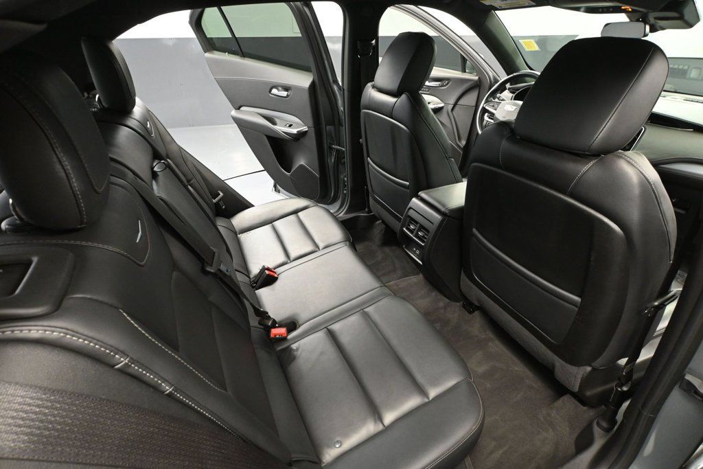 Used 2023 Cadillac XT4 Premium Luxury AWD/4WD image 35