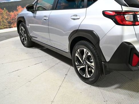 Used 2024 Subaru Crosstrek 2.0i Premium AWD/4WD image 8