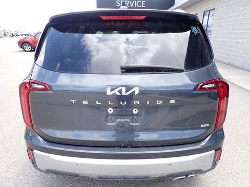Certified 2024 Kia Telluride S AWD/4WD image 3