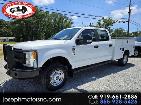 Used 2017 Ford F350 XL image 1