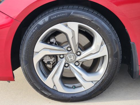 Used 2018 Honda Accord EX-L image 14