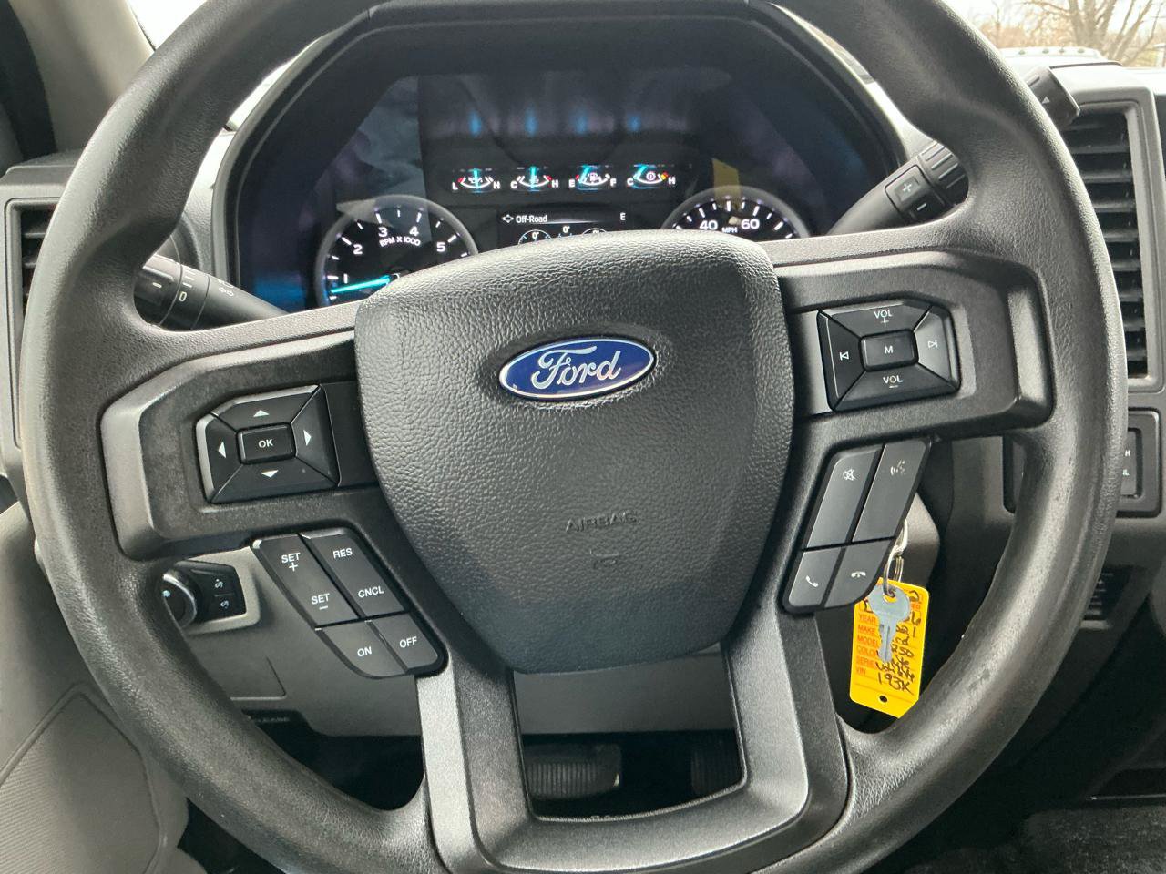 Used 2021 Ford F250 XL w/ Power Equipment Group AWD/4WD image 17