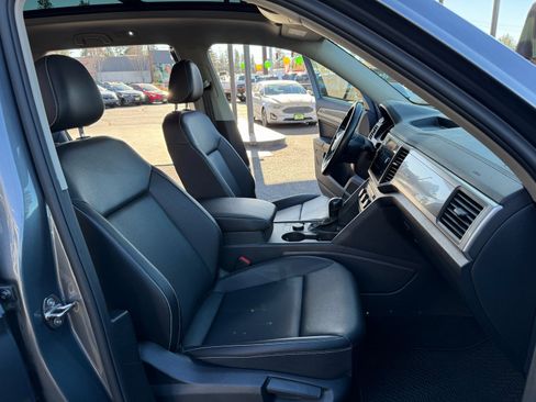 Used 2021 Volkswagen Atlas SE image 9