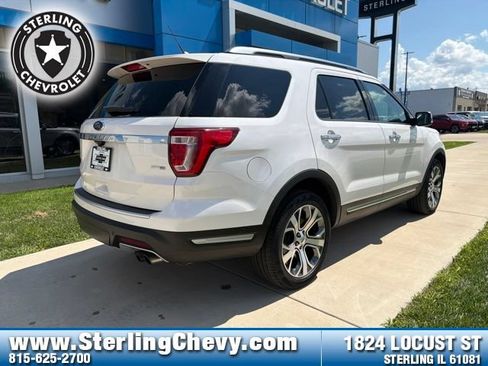 Used 2018 Ford Explorer Platinum AWD/4WD image 5