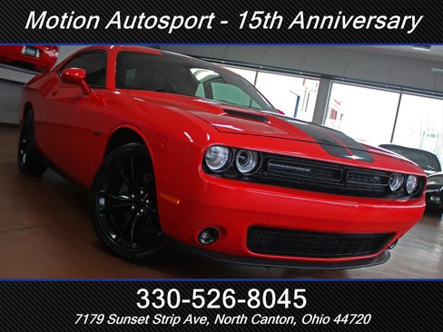 Used 2016 Dodge Challenger R/T w/ Blacktop Package image 53