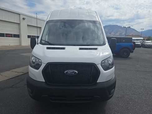 Used 2025 Ford Transit 250 148 High Roof Extended AWD image 2