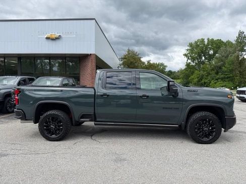 New 2026 Chevrolet Silverado 3500 LTZ w/ LTZ Plus Package AWD/4WD image 2