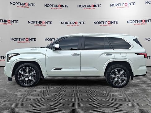 Used 2024 Toyota Sequoia Capstone AWD/4WD image 3