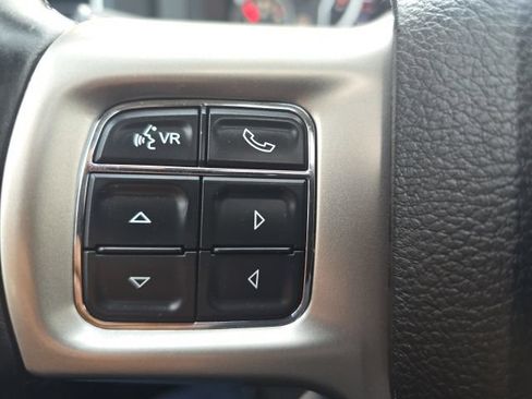 Used 2015 RAM 1500 Laramie w/ Convenience Group AWD/4WD image 22