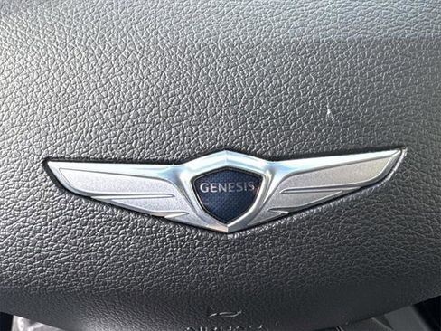 Used 2023 Genesis G80 2.5T image 32