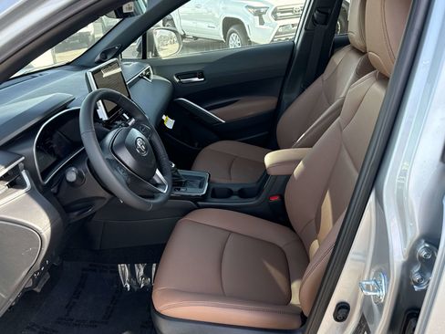 New 2026 Toyota Corolla Cross XLE w/ Convenience Package image 8