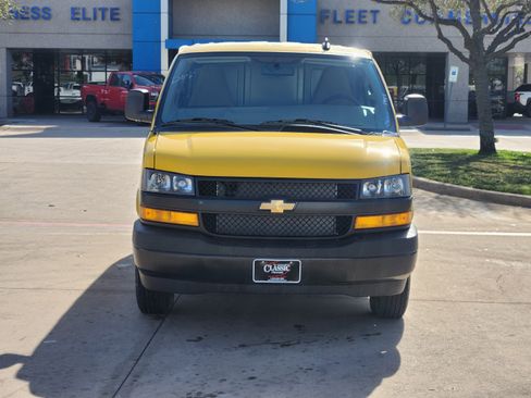 New 2025 Chevrolet Express 2500 image 9