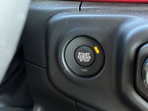 Used 2023 Jeep Wrangler Unlimited Rubicon 4xe image 25