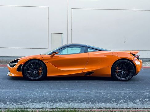 Used 2021 McLaren 720S Performance RWD image 7