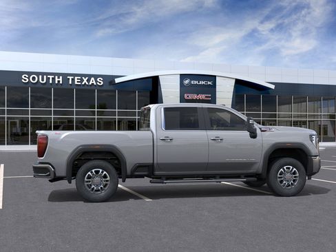 New 2026 GMC Sierra 2500 SLE image 5