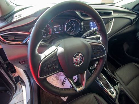 Used 2021 Buick Encore GX Essence image 19