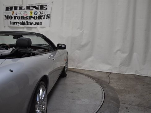 Used 2004 Jaguar XKR Convertible image 14