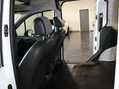 Used 2018 Ford Transit Connect XL FWD image 32