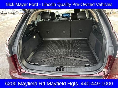 Used 2022 Lincoln Nautilus AWD w/ Premium Package image 17