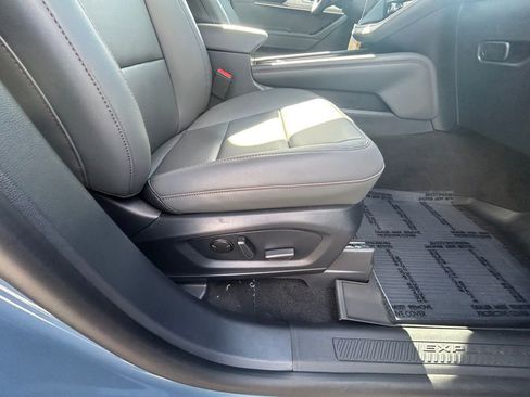 New 2026 Ford Explorer Active w/ Active Comfort Package image 19