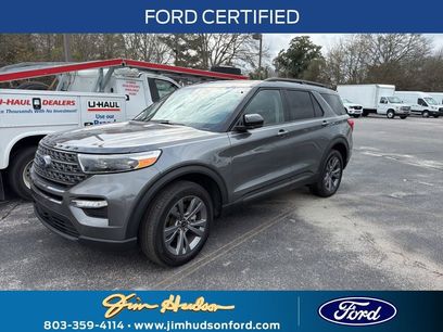 Certified 2022 Ford Explorer XLT w/ Equipment Group 202A