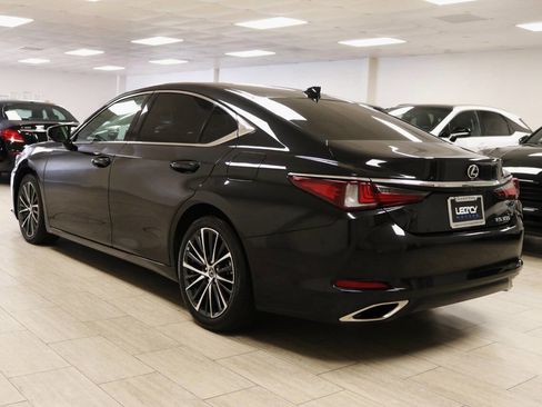 Used 2023 Lexus ES 350 w/ Premium Package image 7