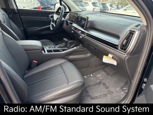 Certified 2026 Kia Sorento S w/ S Panoramic Sunroof Package image 5
