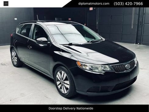 Used 2013 Kia Forte EX FWD image 9
