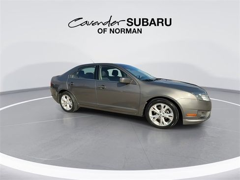 Used 2012 Ford Fusion SE image 4