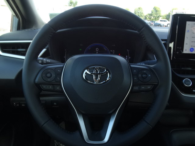 New 2026 Toyota Corolla SE w/ SE Premium Package FWD image 16
