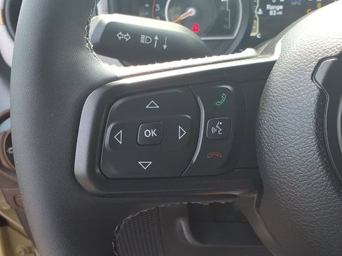 Used 2025 Jeep Wrangler Sport AWD/4WD image 17