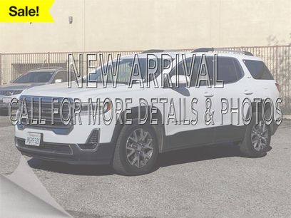 Used 2023 GMC Acadia SLT