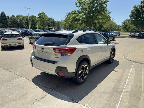 Used 2023 Subaru Crosstrek 2.5i Limited AWD/4WD image 4