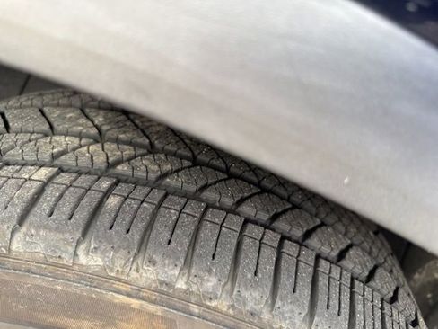 Used 2022 Toyota Highlander L image 22