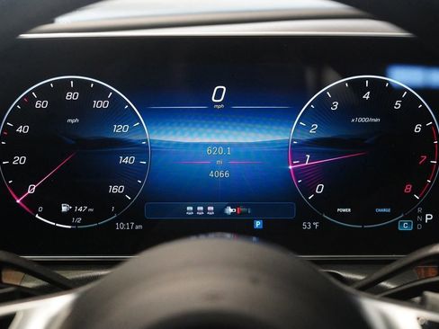 Used 2025 Mercedes-Benz C 300 4MATIC Sedan image 18