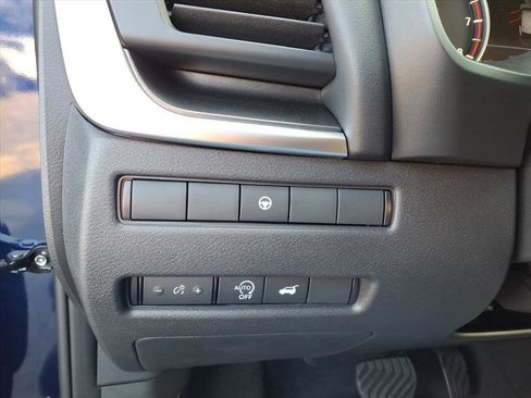 New 2026 Nissan Rogue SV w/ SV Premium Package image 19