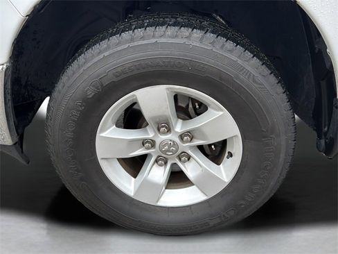 Used 2016 RAM 1500 Classic SLT image 4