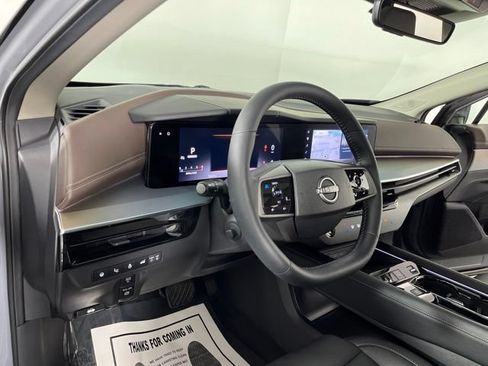 Used 2025 Nissan Murano Platinum w/ Cargo Package AWD/4WD image 21