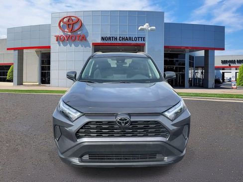 Used 2024 Toyota RAV4 XLE FWD image 4