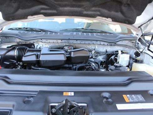 Used 2017 Ford F250 XL w/ Power Equipment Group RWD image 24