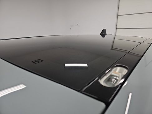 Used 2023 Rivian R1T Adventure image 13