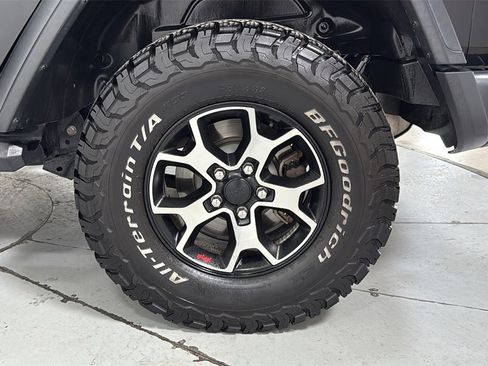 Used 2021 Jeep Wrangler Unlimited Rubicon w/ LED Lighting Group image 23