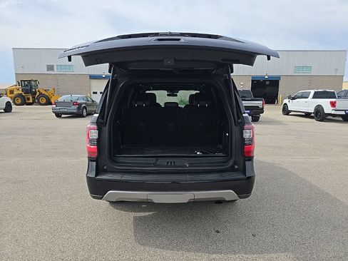 Used 2021 Ford Expedition Limited AWD/4WD image 6