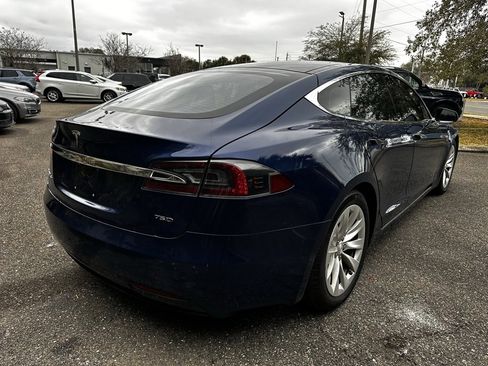 Used 2016 Tesla Model S 75D image 10