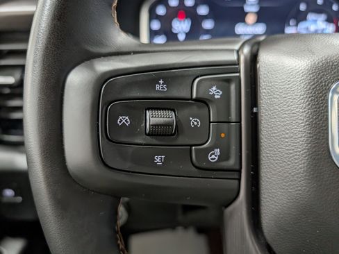 Used 2025 GMC Sierra 2500 AT4 w/ AT4 Premium Plus Package image 23