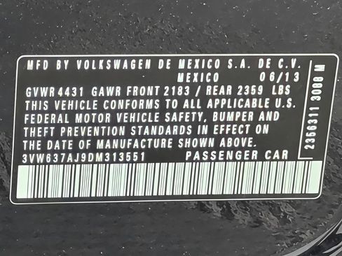 Used 2013 Volkswagen Jetta SE image 45