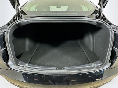 Used 2019 Tesla Model 3 Standard Range Plus image 29