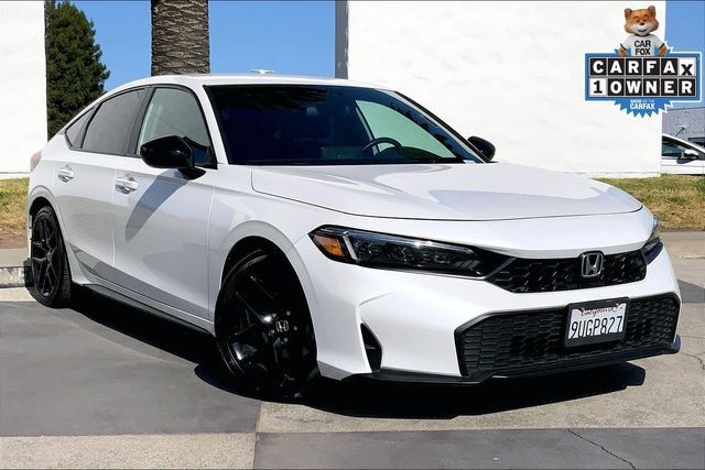 Used 2025 Honda Civic Sport image 2