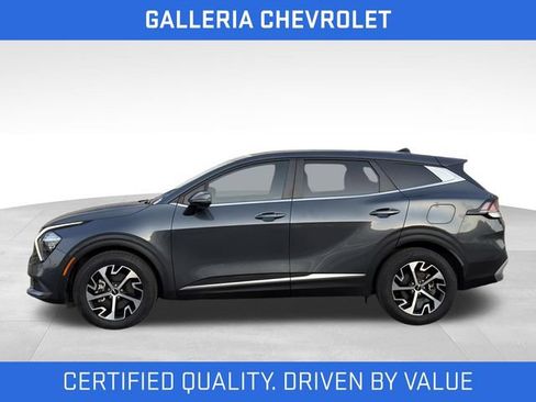 Used 2023 Kia Sportage EX FWD image 4