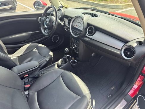 Used 2013 MINI Cooper Hardtop FWD image 9